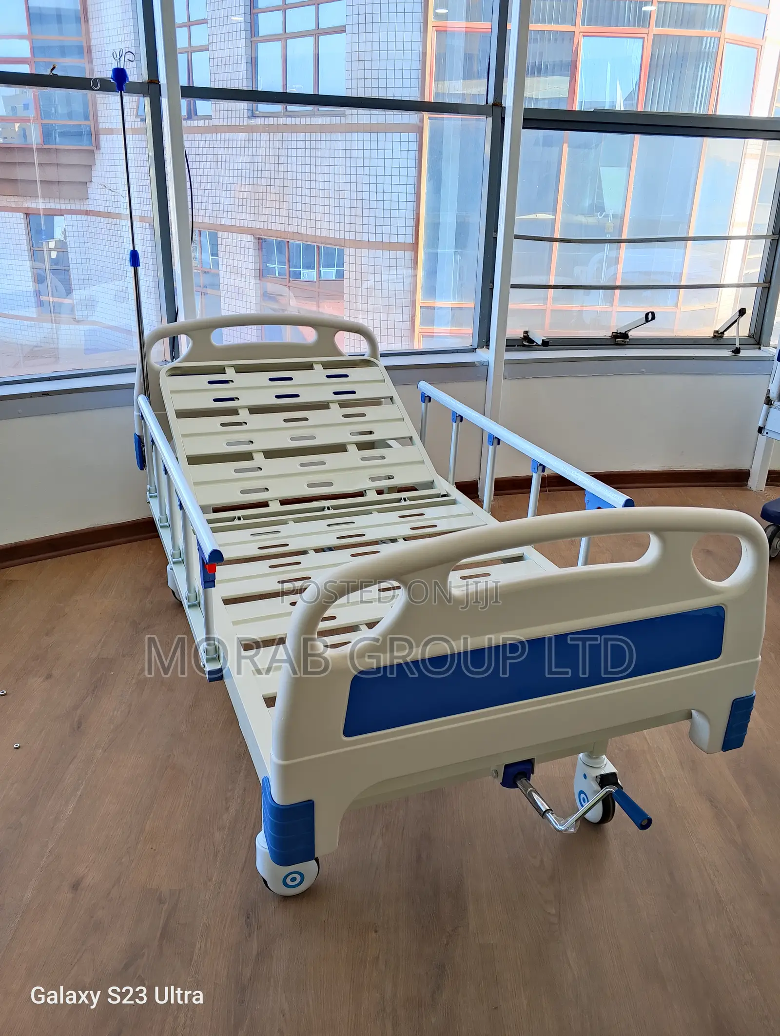 Single Crank Hospital Bed