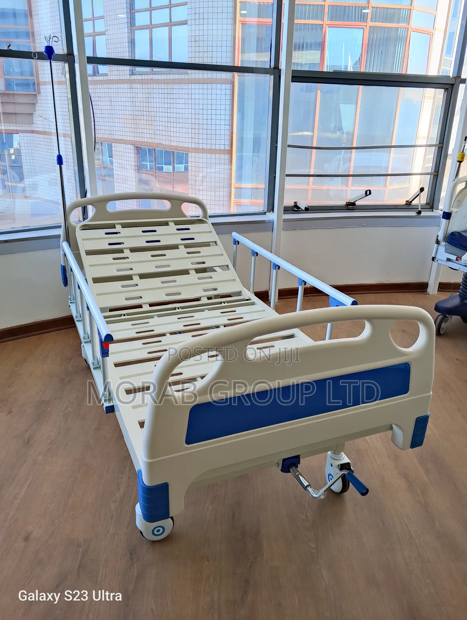 Single Crank Hospital Bed