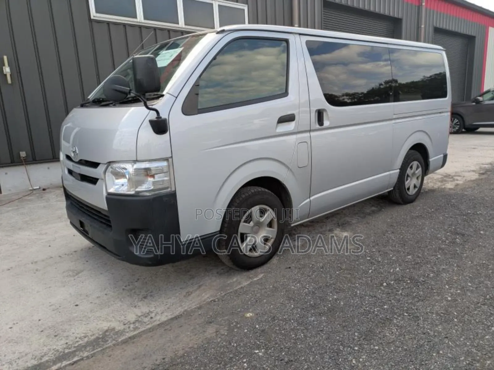 Toyota HiAce 2020 Silver