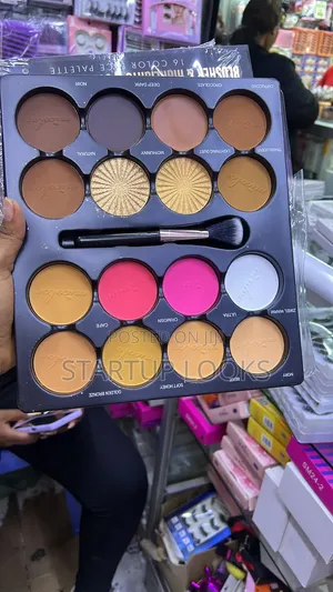 Micolor Contour Palette 12 in 1 With Makeup Brush