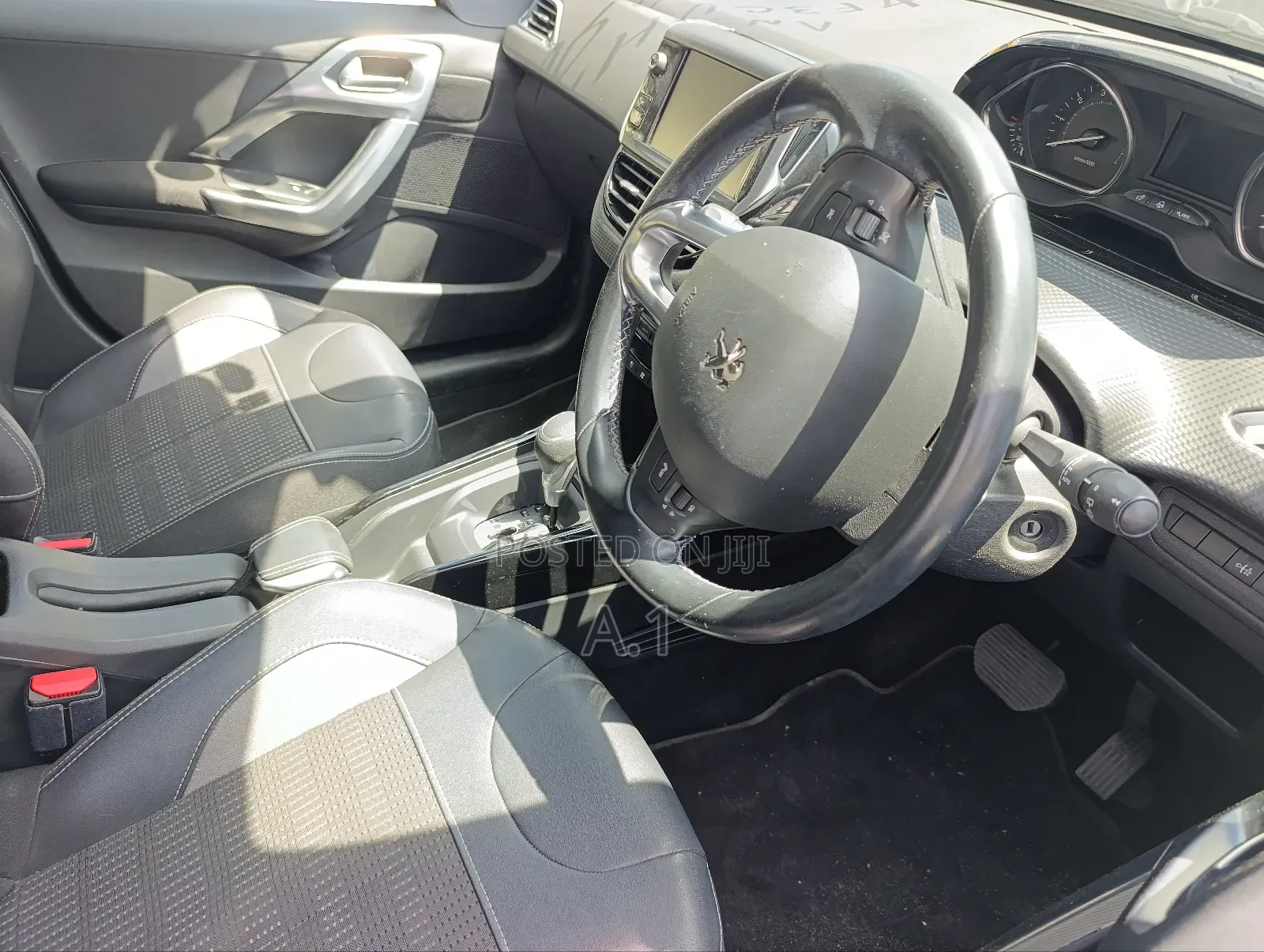 Peugeot 2008 2018 White
