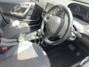 Peugeot 2008 2018 White