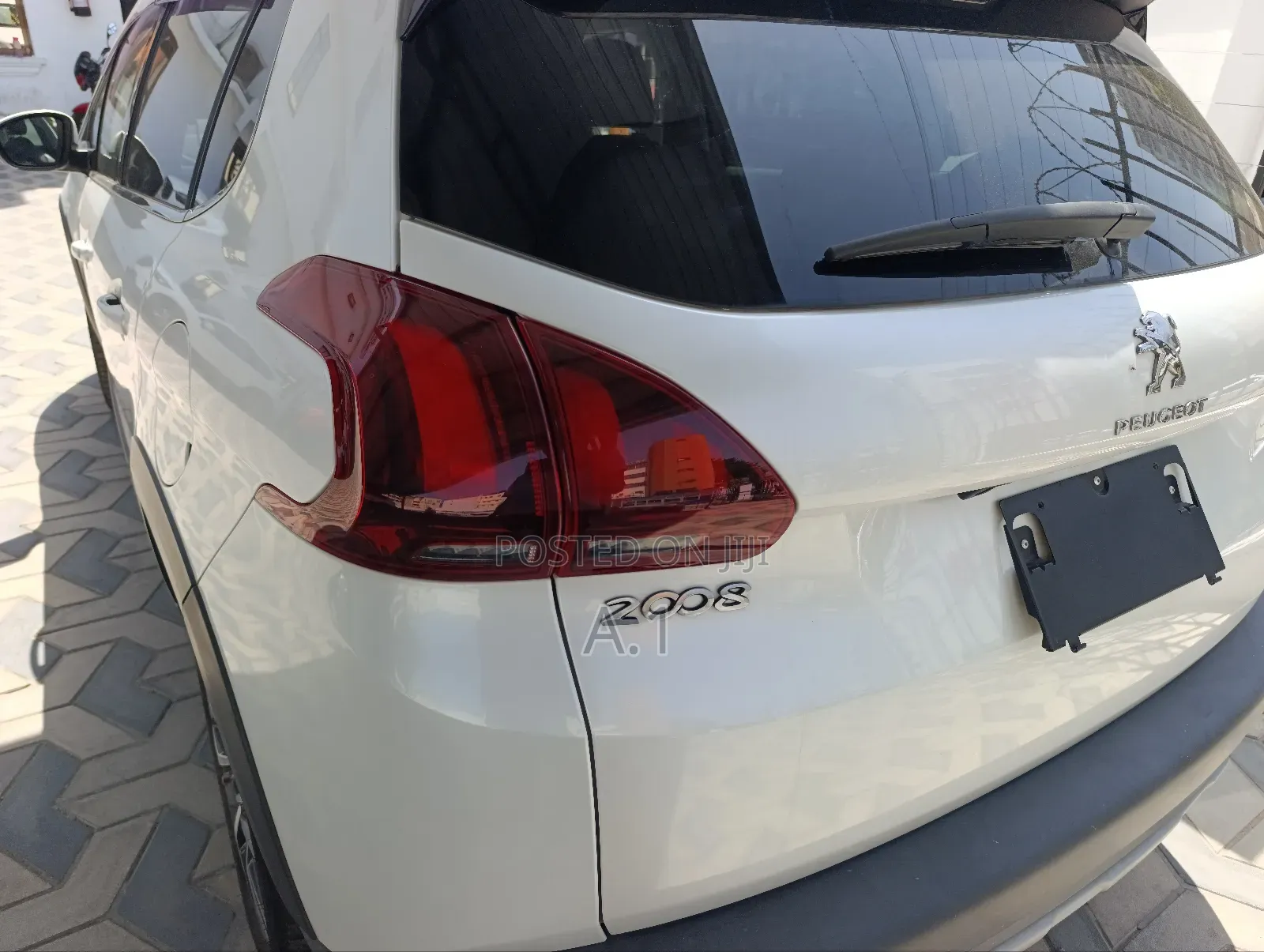 Peugeot 2008 2018 White