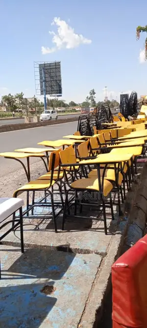 College Chairs With Arms and Mesh