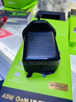 45w Type C to C iPhone Oraimo Charger