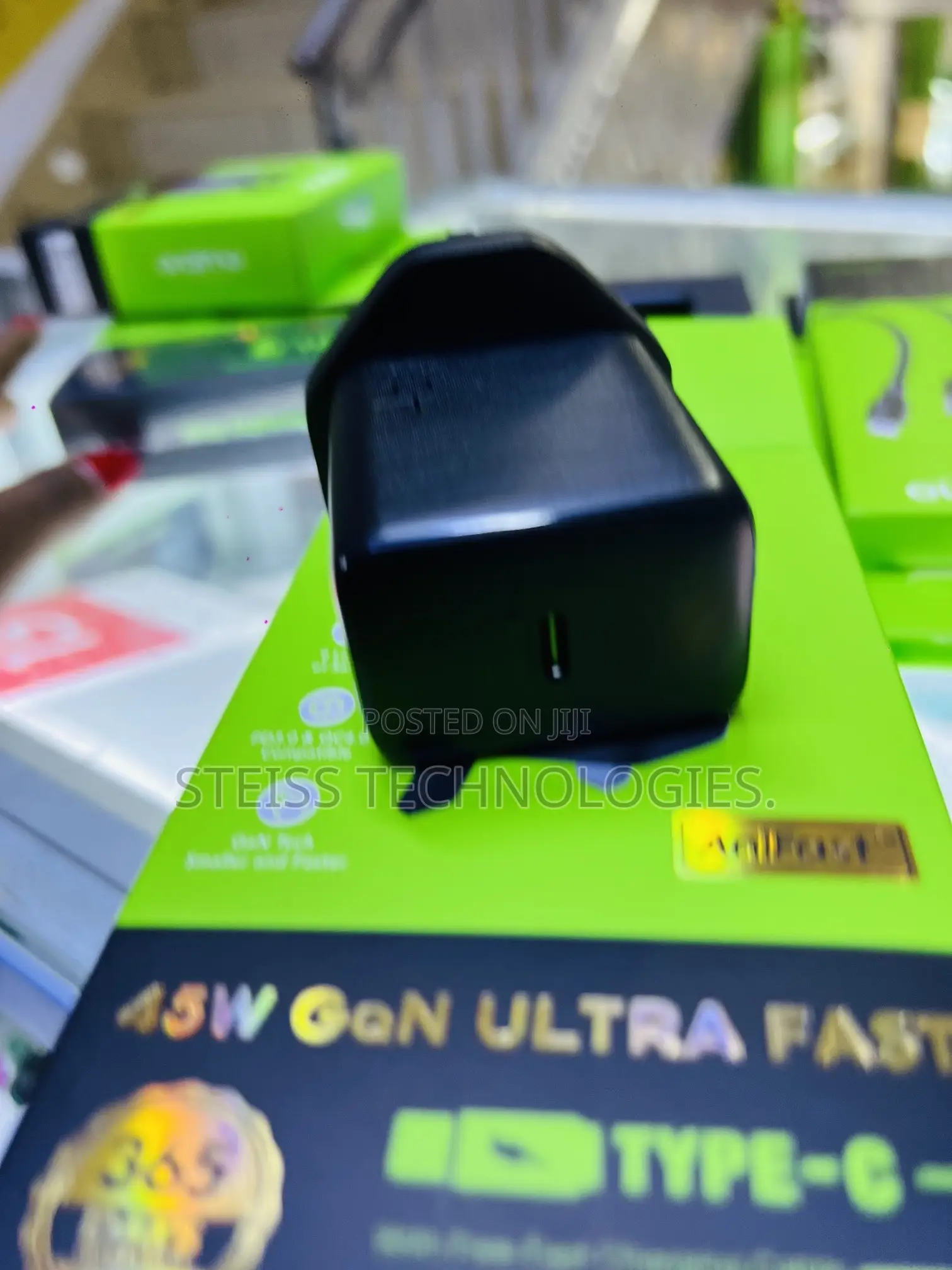 45w Type C to C iPhone Oraimo Charger