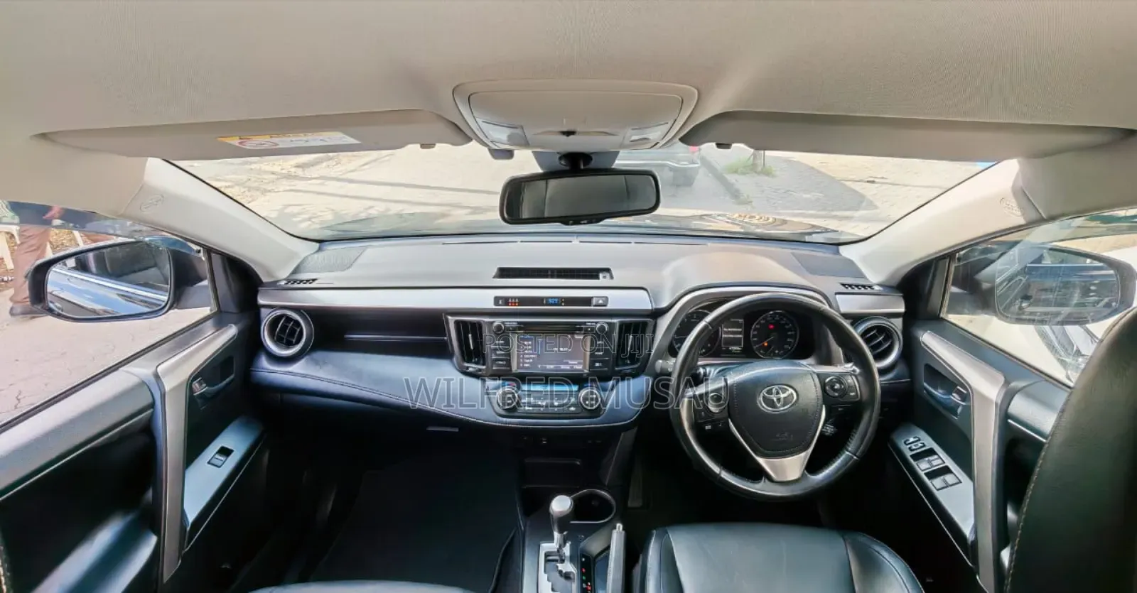 Toyota RAV4 2018 Gray