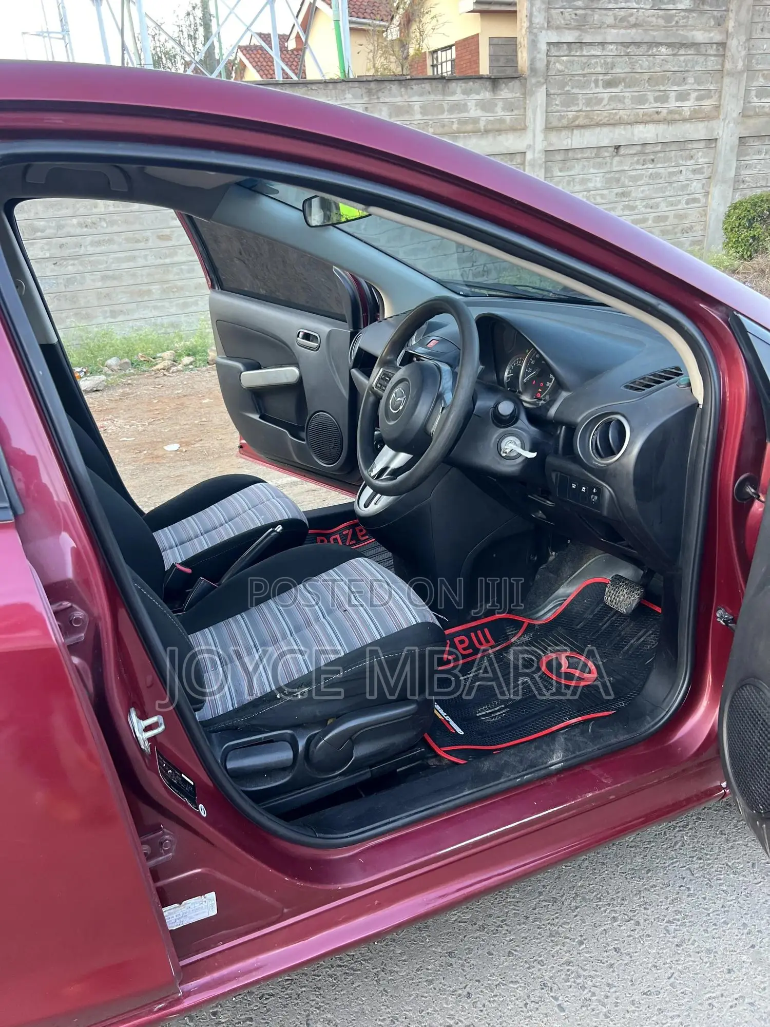 Mazda Demio 2014 Maroon