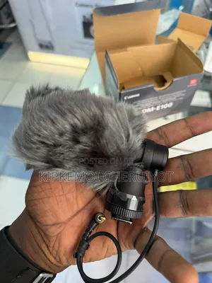 Canon Dm-E100 Directional Microphone
