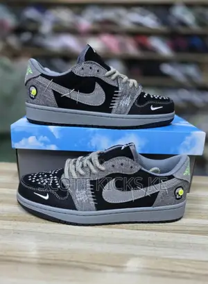 Air Jordan 1 Low 'Phantom Dust Metallic Dark Gray
 