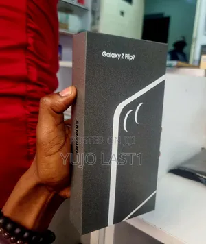 New Samsung Galaxy Z Flip7 256 GB Blue