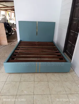 Modern Panel Bed Size 5 by 6