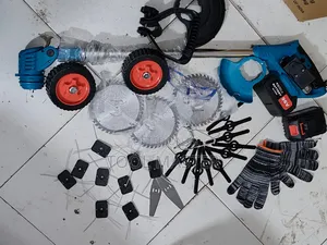 Makita Cordless Brush Cutter/Affordable Rechargeable Brush Cutter