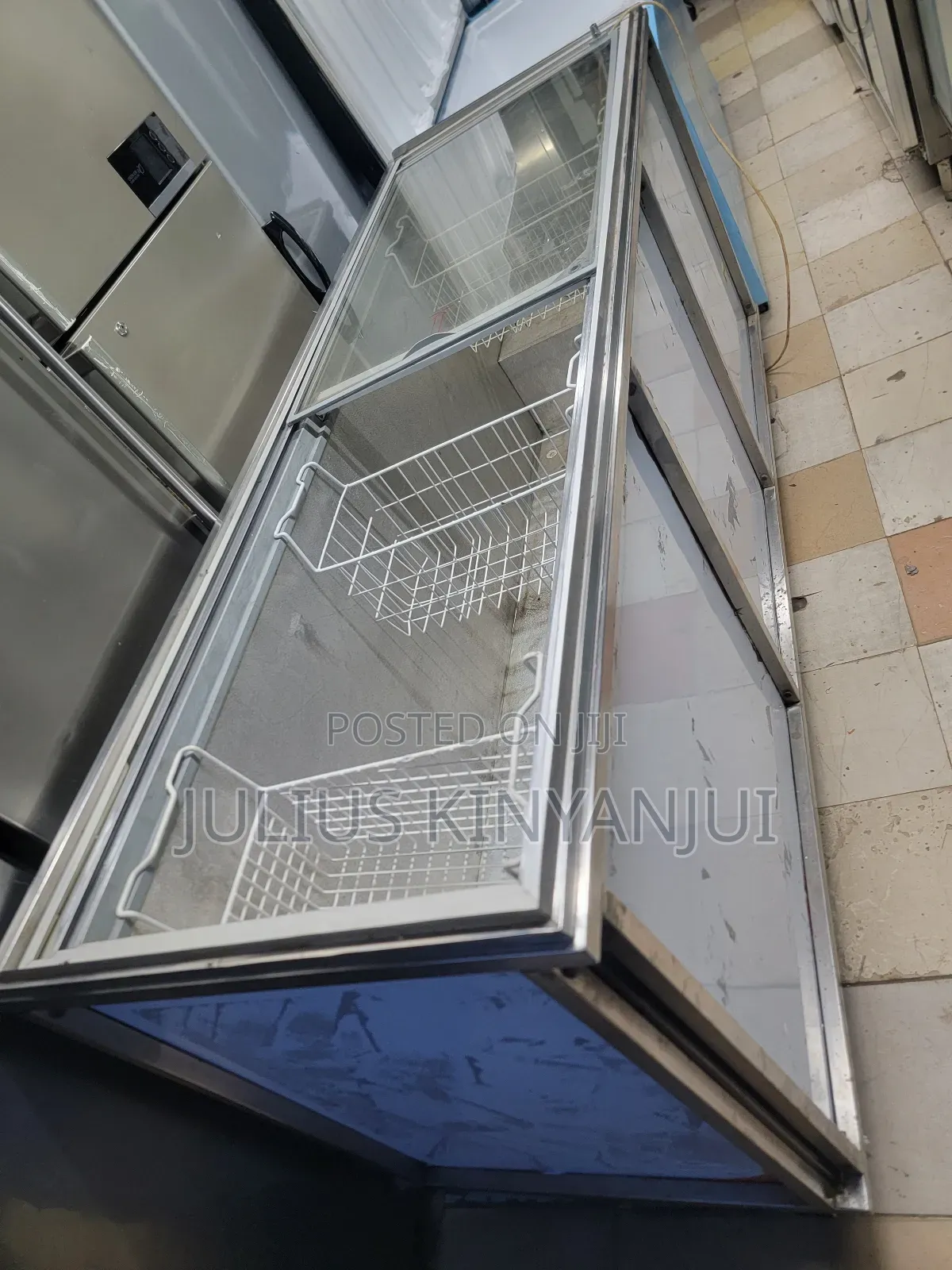 Large Capacity Commercial Freezer