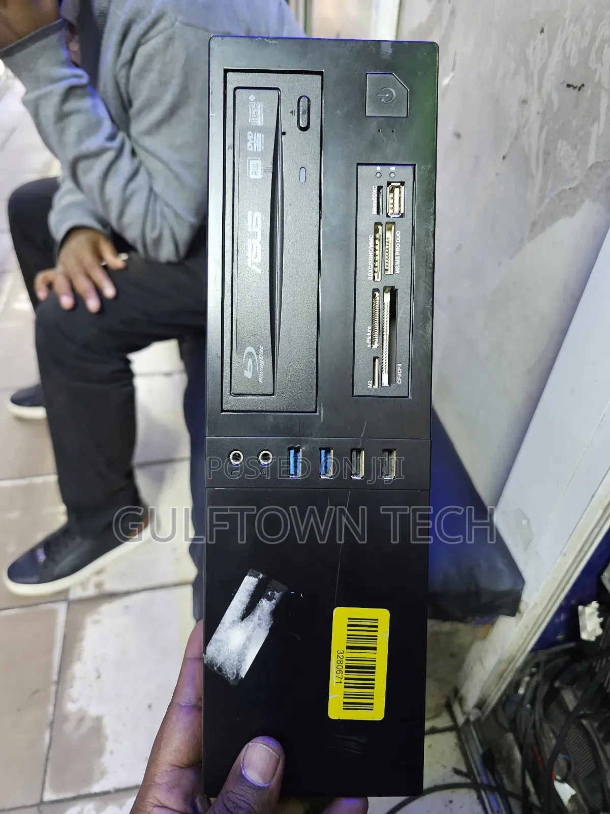 Desktop Computer Gigabyte GC-NB1590 8GB Intel Core I5 SSD 256GB