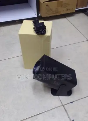 Hy320 Portable Projector With Dual-Band Wifi6 Wireless