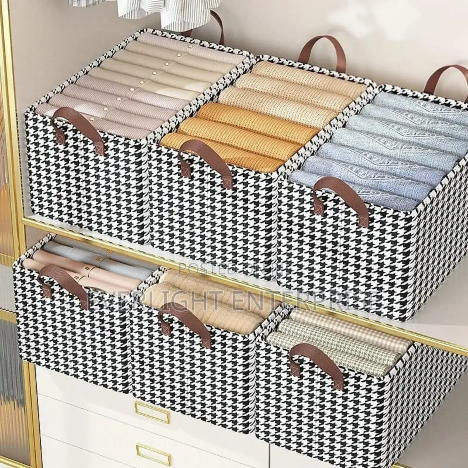 Non Woven Checked Wardrobe Clothes
