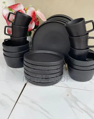 24pc Black Plain Ceramic Dinner Set