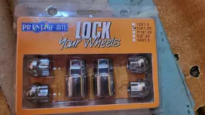 Lock Wheel = Nissan and Toyota