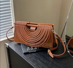 Ladies Leather Structured Shoulder Bag