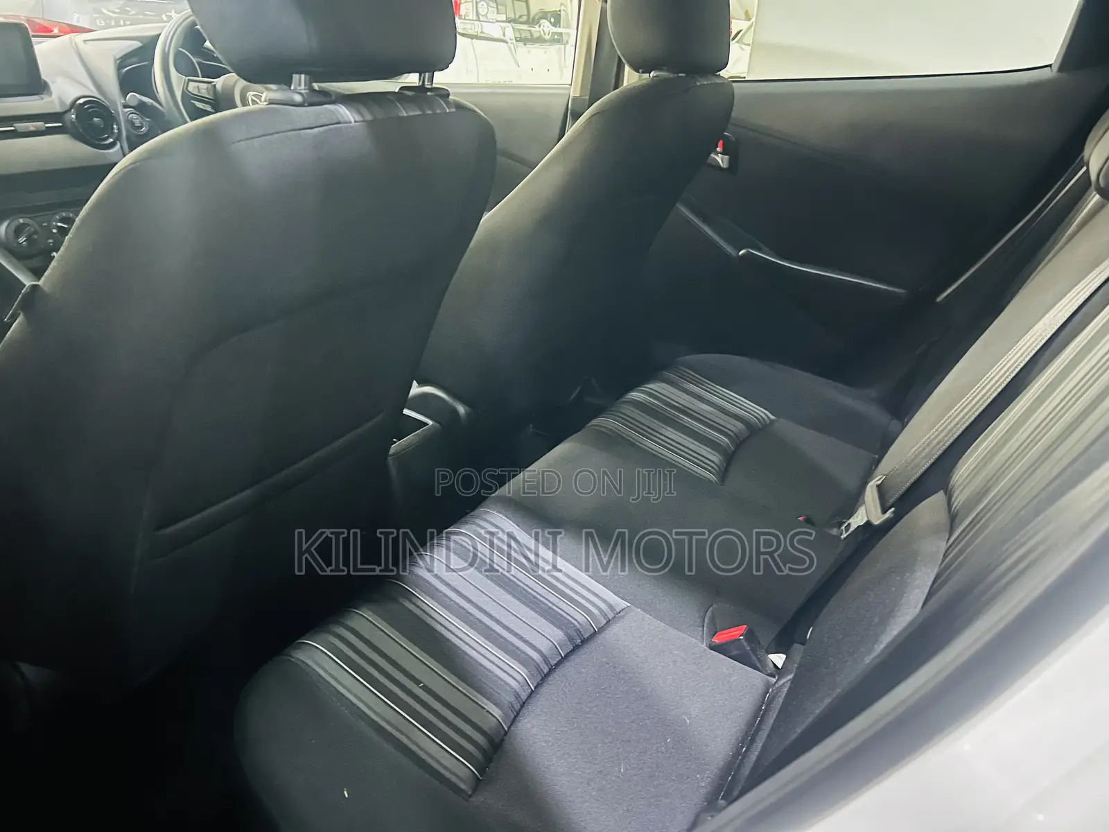 Mazda 2 2020 White