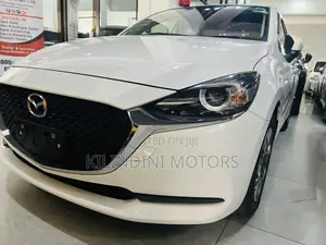 Mazda 2 2020 White