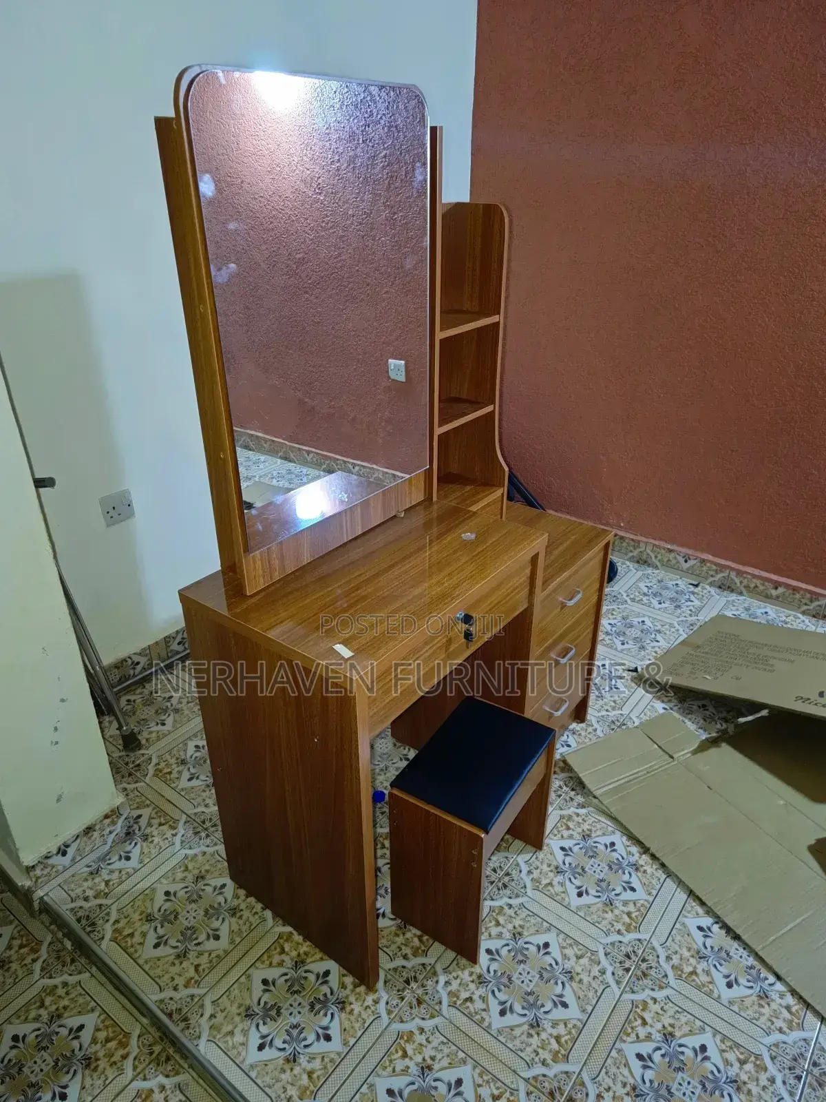 Modern Brown Dressing Table With Sliding Mirror Door