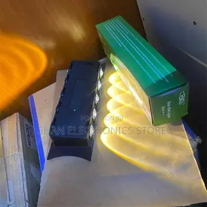 120degrees Up Down Elevation Decoration 2+2lens Waterproof Solar Light