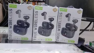 Oraimo Fn-111 True Wireless Bluetooth Earphone.
