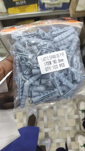8mm Plastic Expansion Pipes