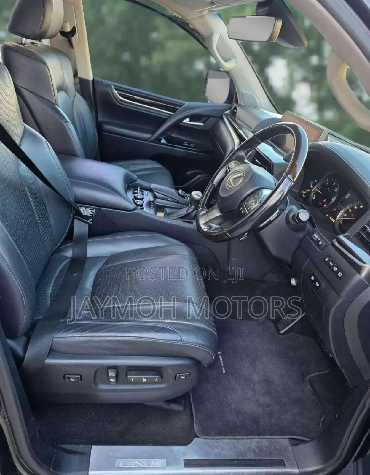 Lexus LX 2018 Gray