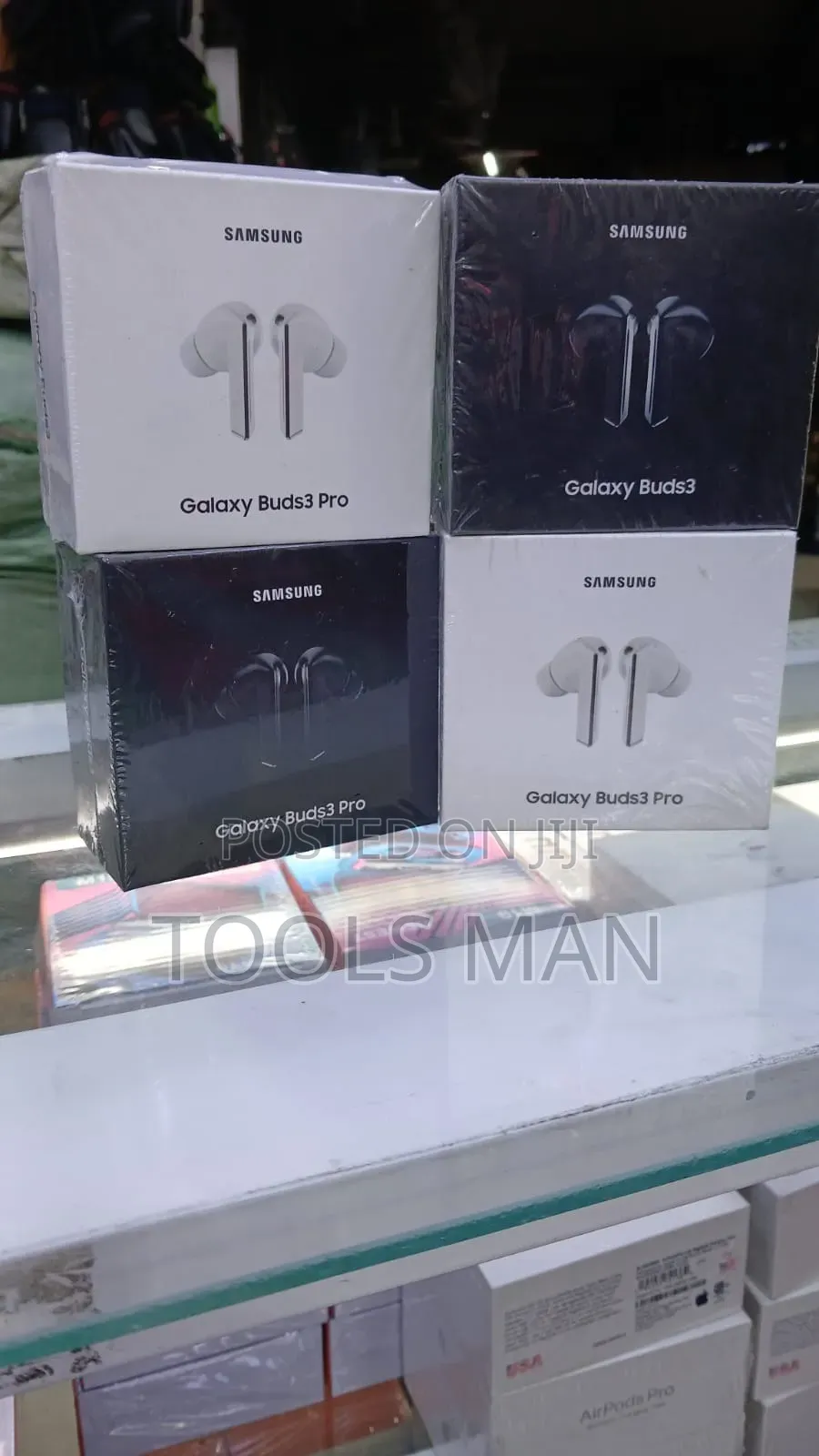 Samsung Galaxy Buds3 Wireless Earbuds.