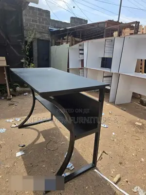 Modern Metallic Desk With Under Shelf – Strong Stylish