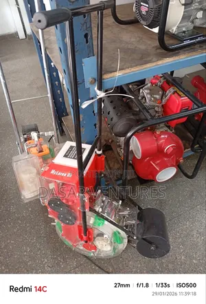 Seed Planter With Fertilizer