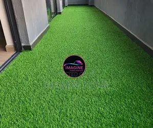 Clean Outdoor Turf Green Grass Carpet