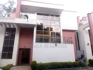 5bdrm House in Chalbi Drive for sale