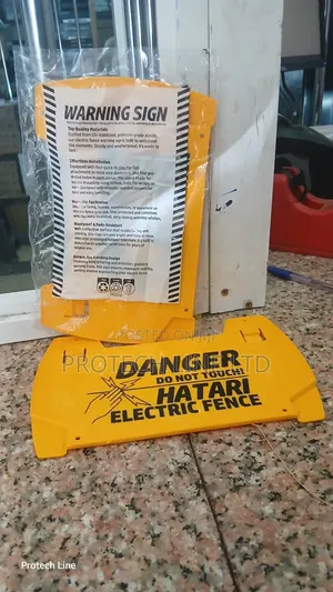 Electric Fence Hatari Signs