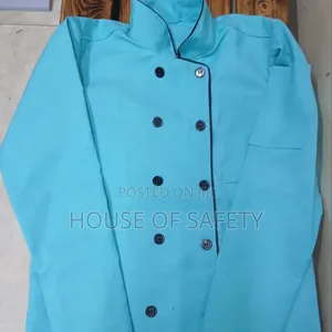 Kid Chef Jackets With a Thermometer Pocket
