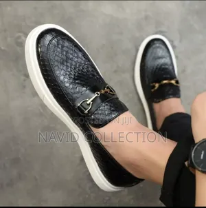 Chain Casuals