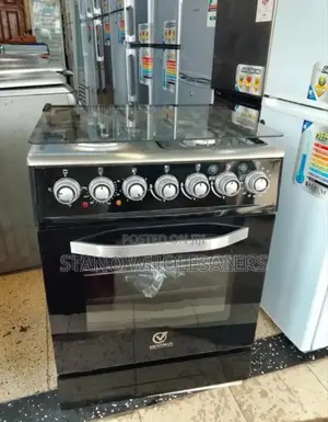 With Grilled Oven. Sarahtech 60*60 Cooker. Brand New