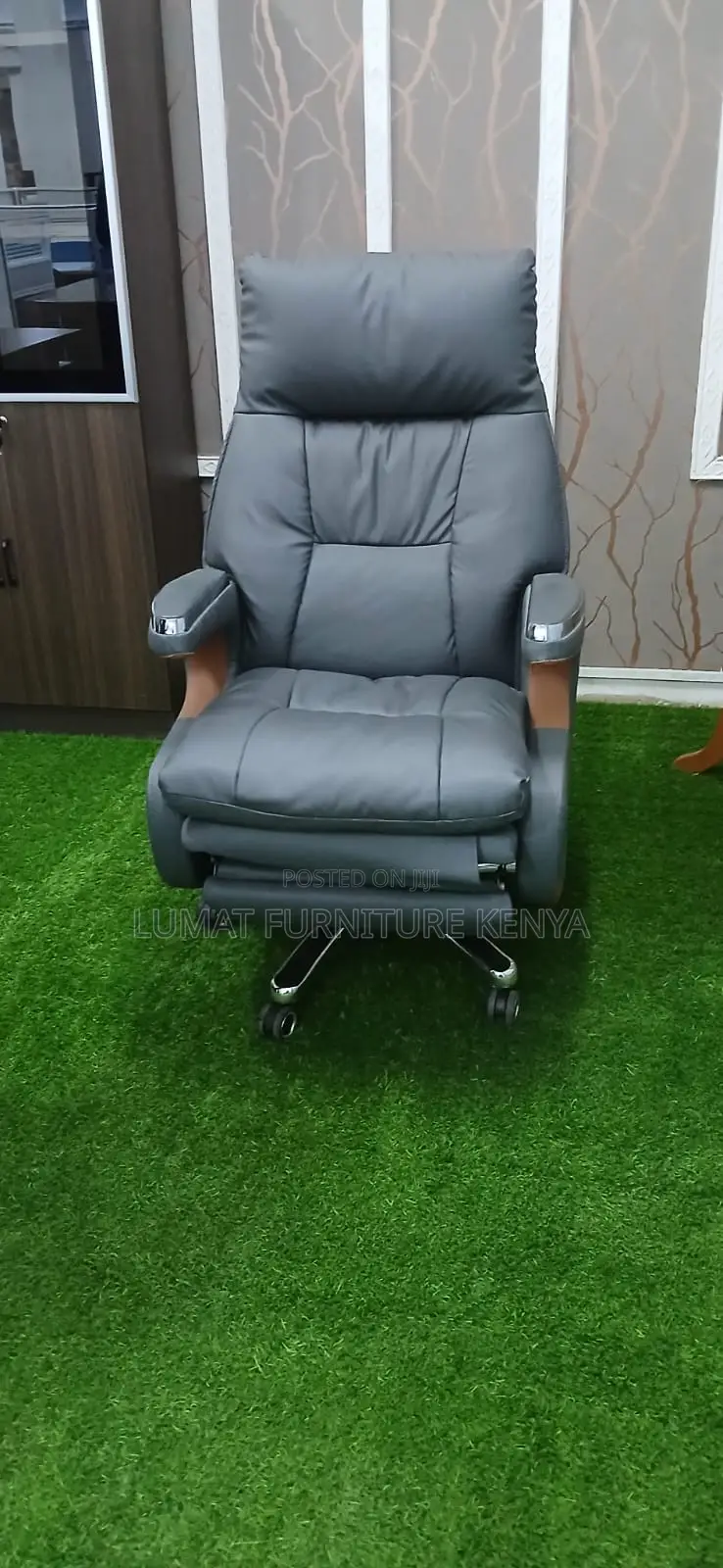 Manager’S Leather Executive Chair