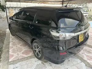 Toyota Wish 2014 Black