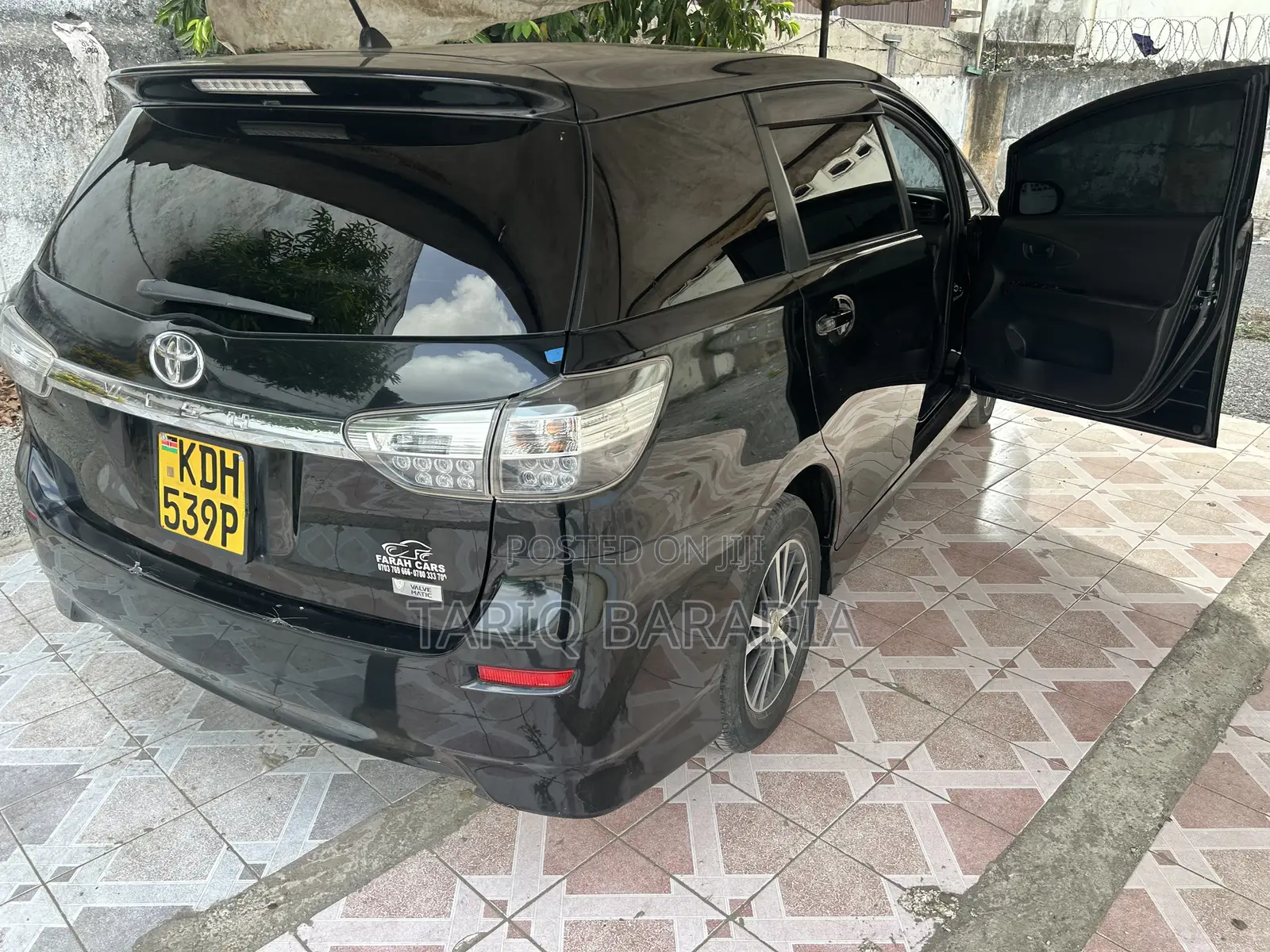 Toyota Wish 2014 Black