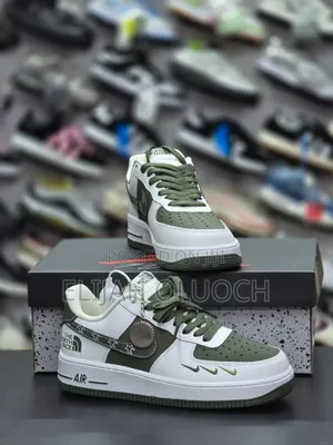 Nike Airforce 1 North Face White Kiwi Green
