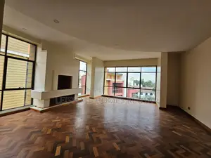 5bdrm House in Lavington for sale