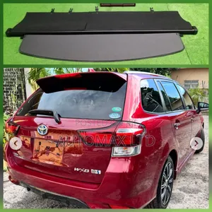 Wxb: Toyota Fielder Hybrid, Retractable Luggage/Boot Cover (Black)