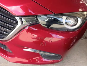Mazda Axela 2018 Red