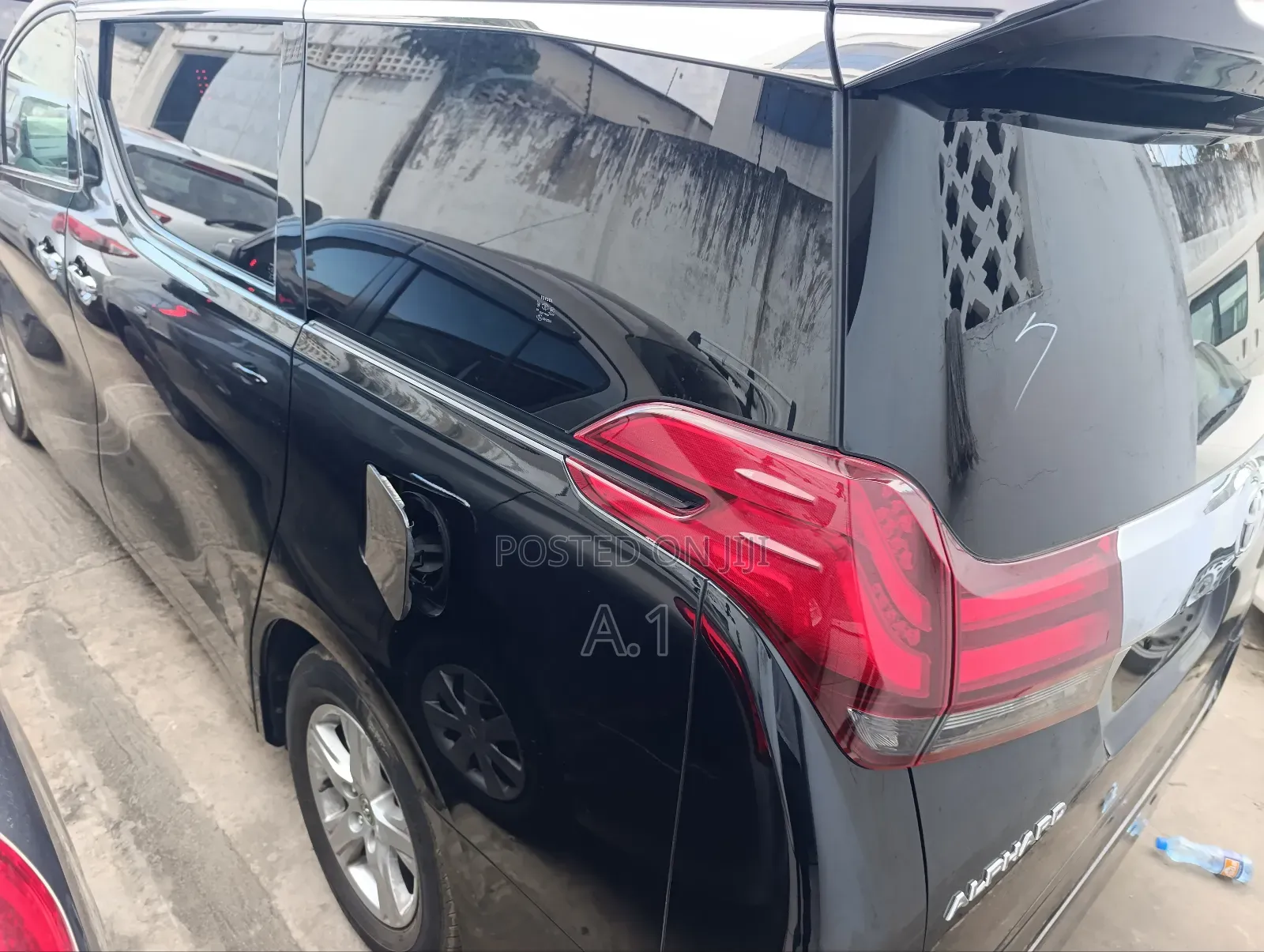 Toyota Alphard 2019 Black