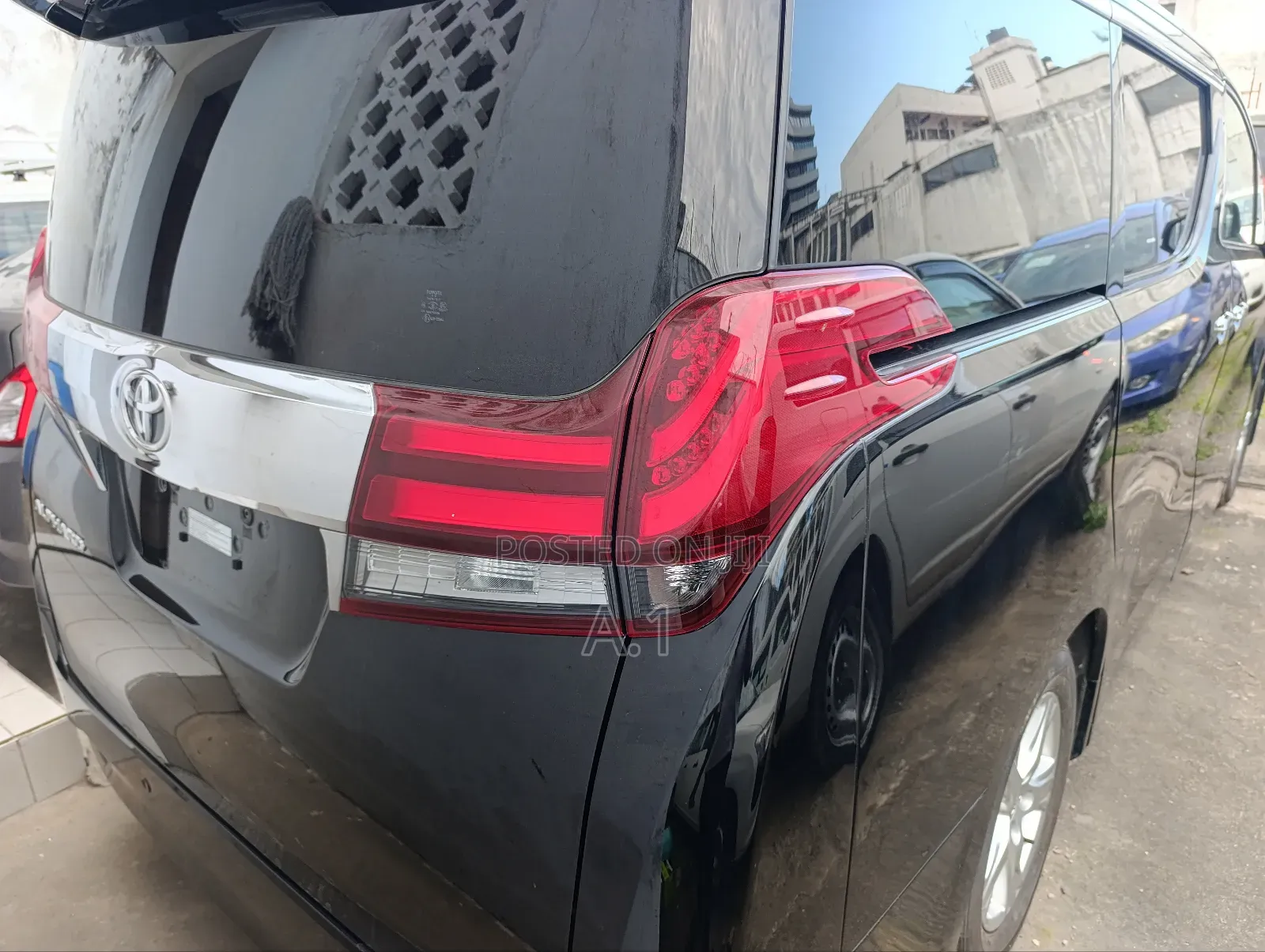 Toyota Alphard 2019 Black
