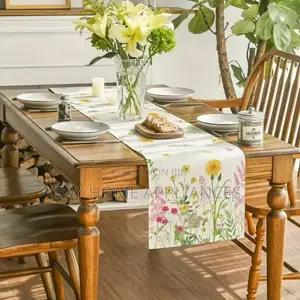 Table Runner Size: 33x183cm Heat Insulation and Non Slip